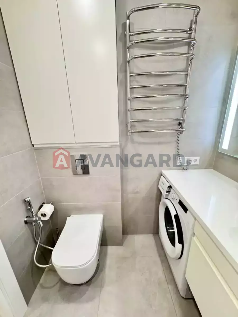 1 ����. ��������, 48/-/17 ��. �., 11/12 ���� ���� 24