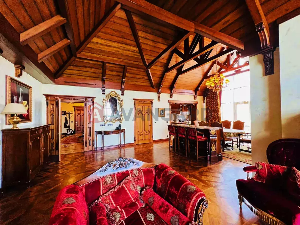 4 ��. ��������, 300/-/25 ��. �., 7/7 ������ ���� 22