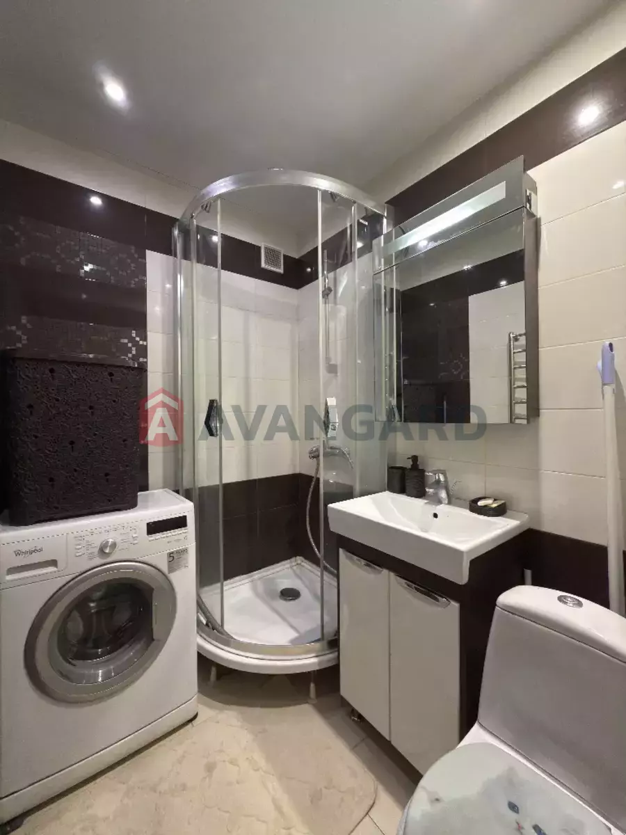 2 . , 46/30/6 . ., 5/5   9