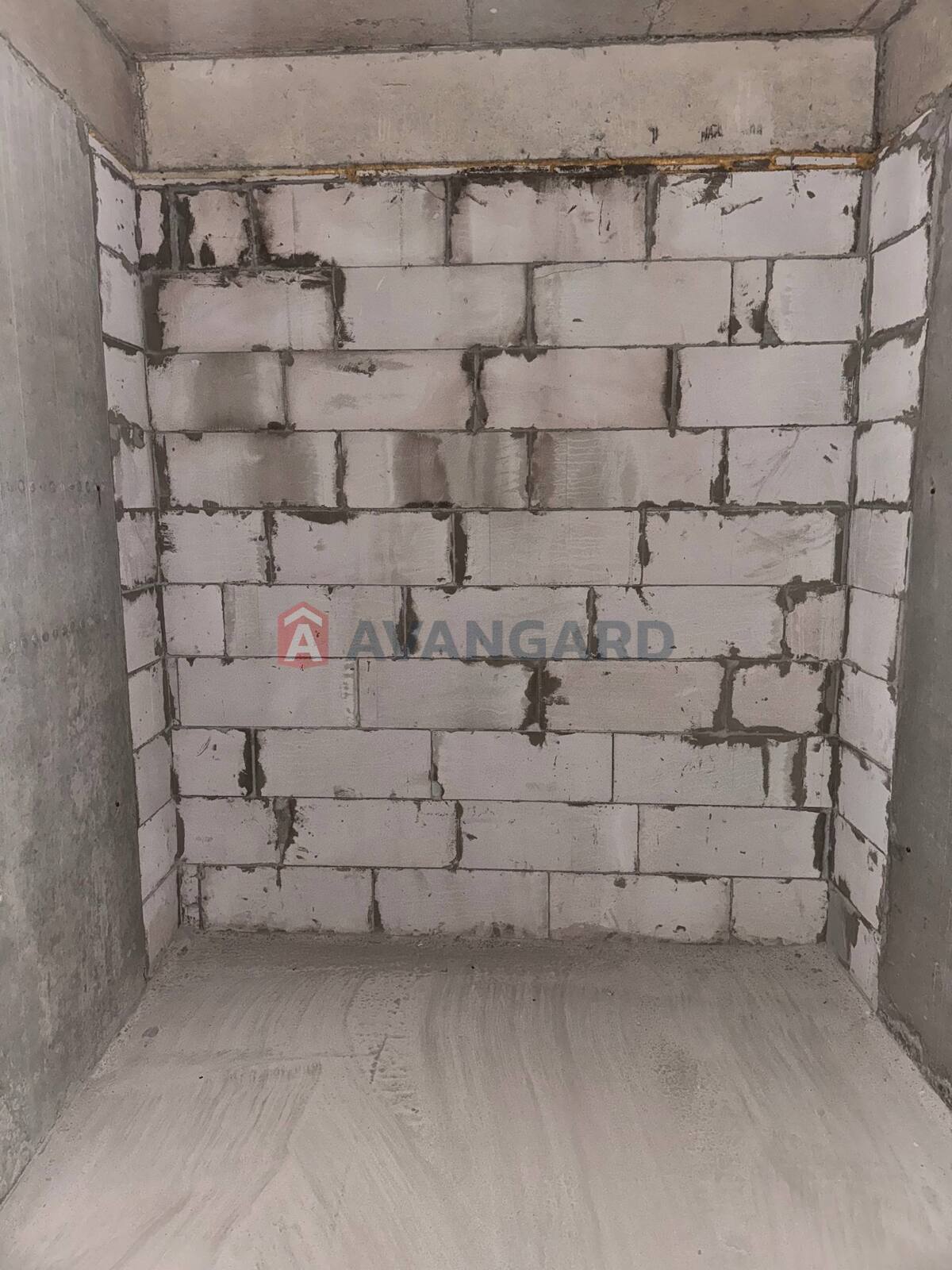 1 ��. ��������, 32/-/- ��. �., 3/6 ������ ���� 3