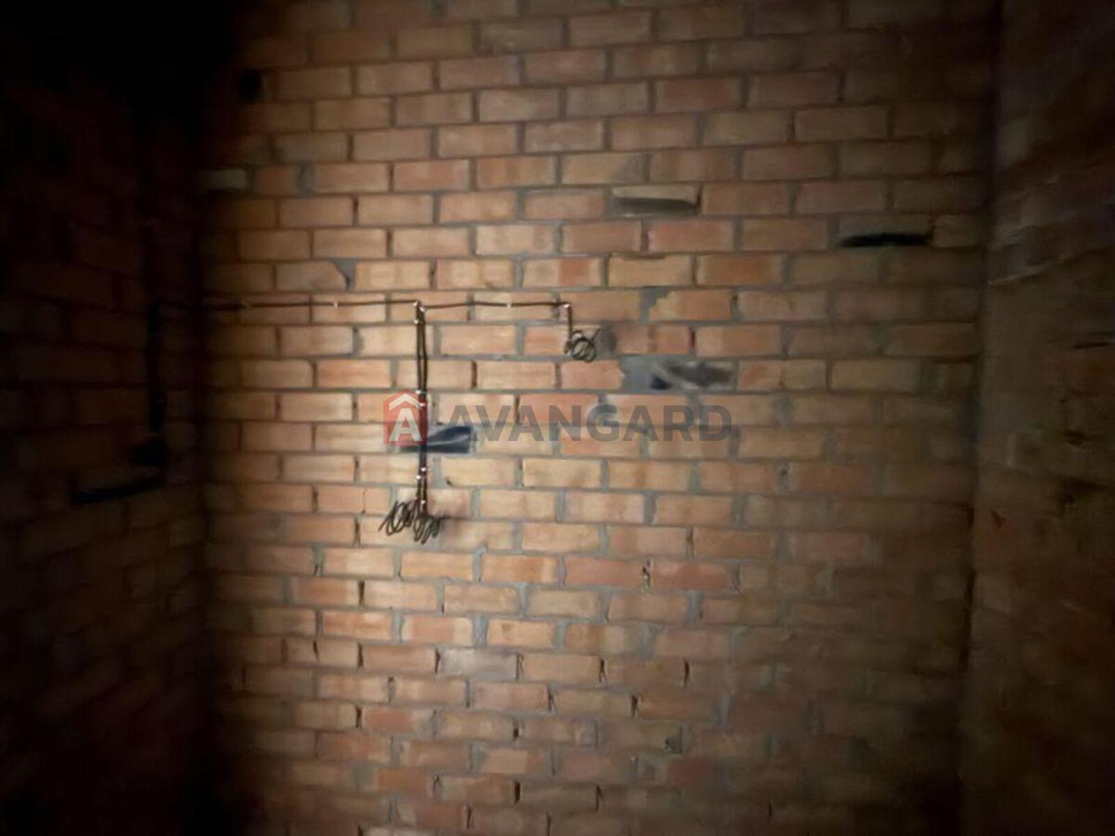 1 ��. ��������, 48/-/20 ��. �., 3/6 ������ ���� 4