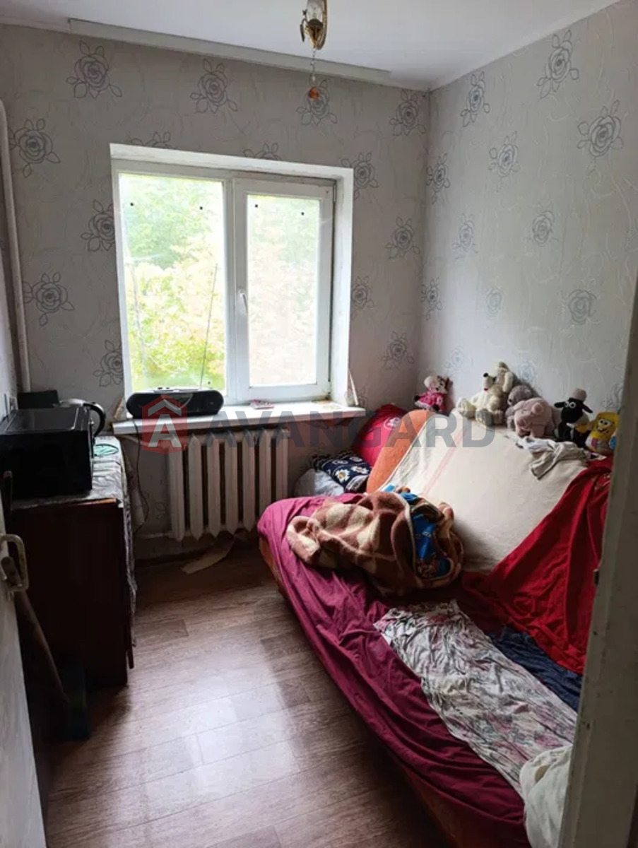 3 ��. ��������, 42/-/5 ��. �., 1/2 ������ ���� 8