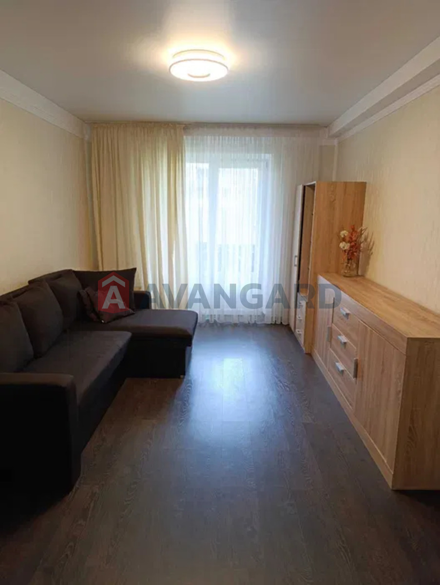 3 ��. ��������, 58/-/6 ��. �., 6/9 ������ ���� 4