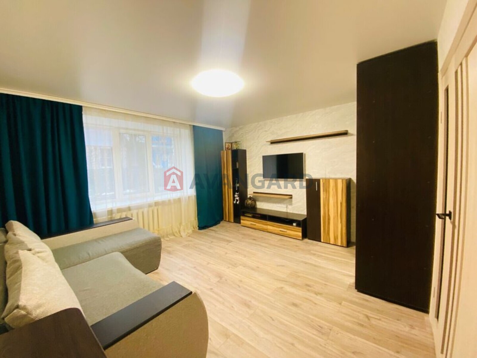 2 ��. ��������, 51/-/7 ��. �., 1/9 ������ ���� 6