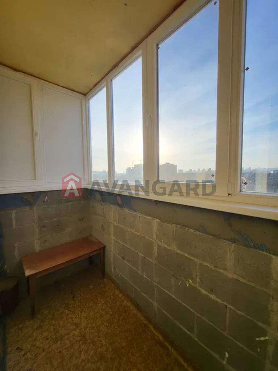 2 ����. ��������, 49/-/7 ��. �., 11/25 ���� ���� 15