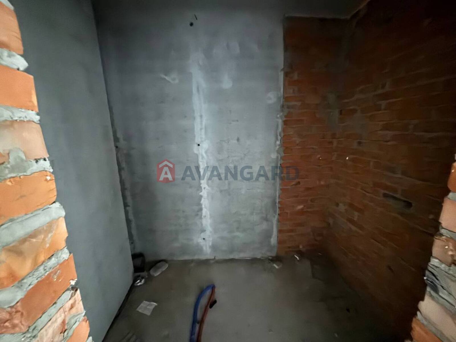 1 ��. ��������, 47/16/18 ��. �., 7/26 ������ ���� 9