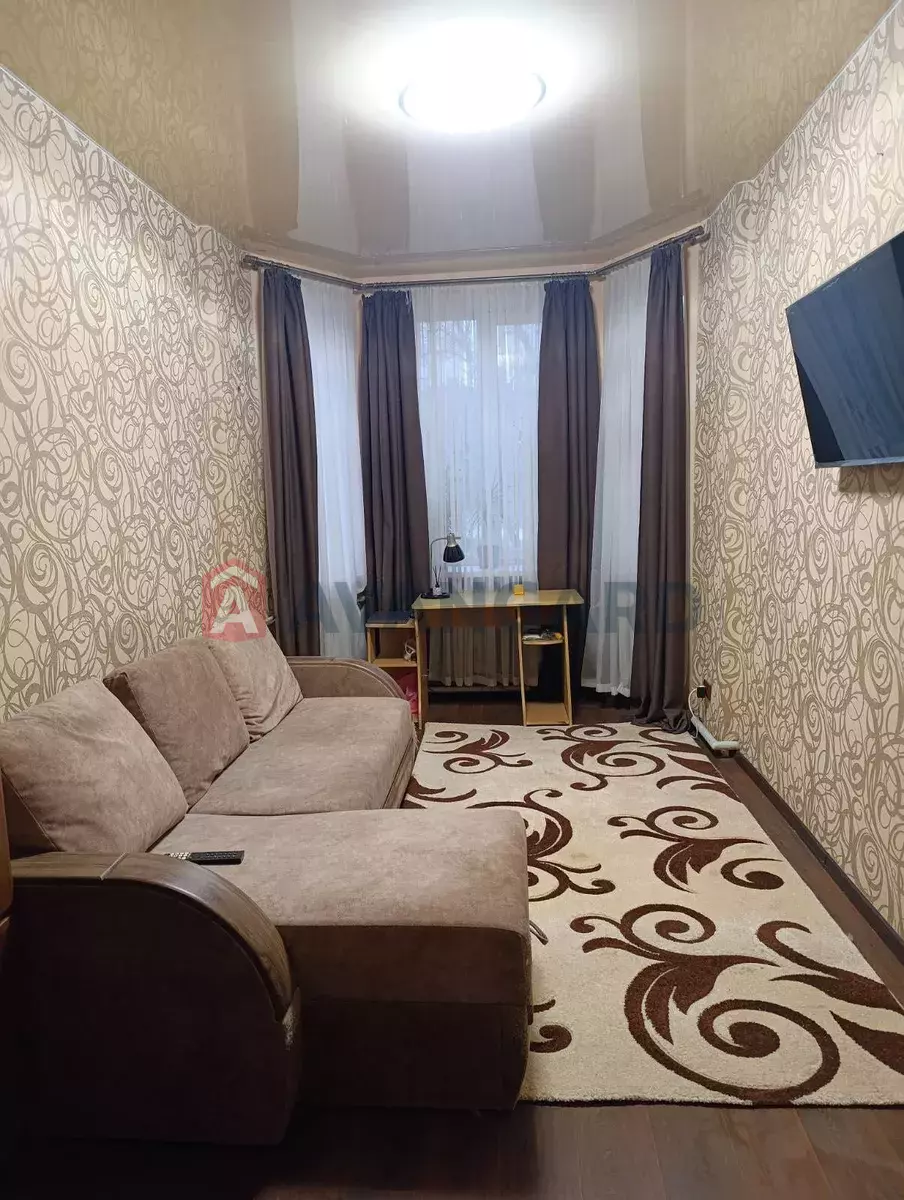 2 ��. ��������, 49/-/7 ��. �., 1/2 ������ ���� 2