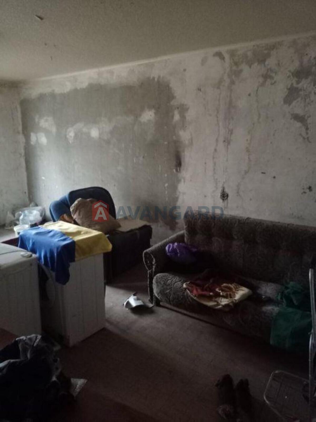 1 . , 33/-/5 . ., 1/9   5