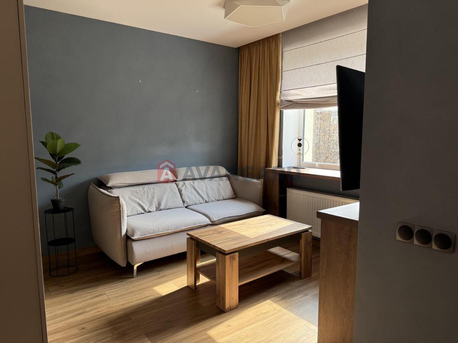 1 ����. ��������, -/-/- ��. �., 2/5 ���� ���� 3