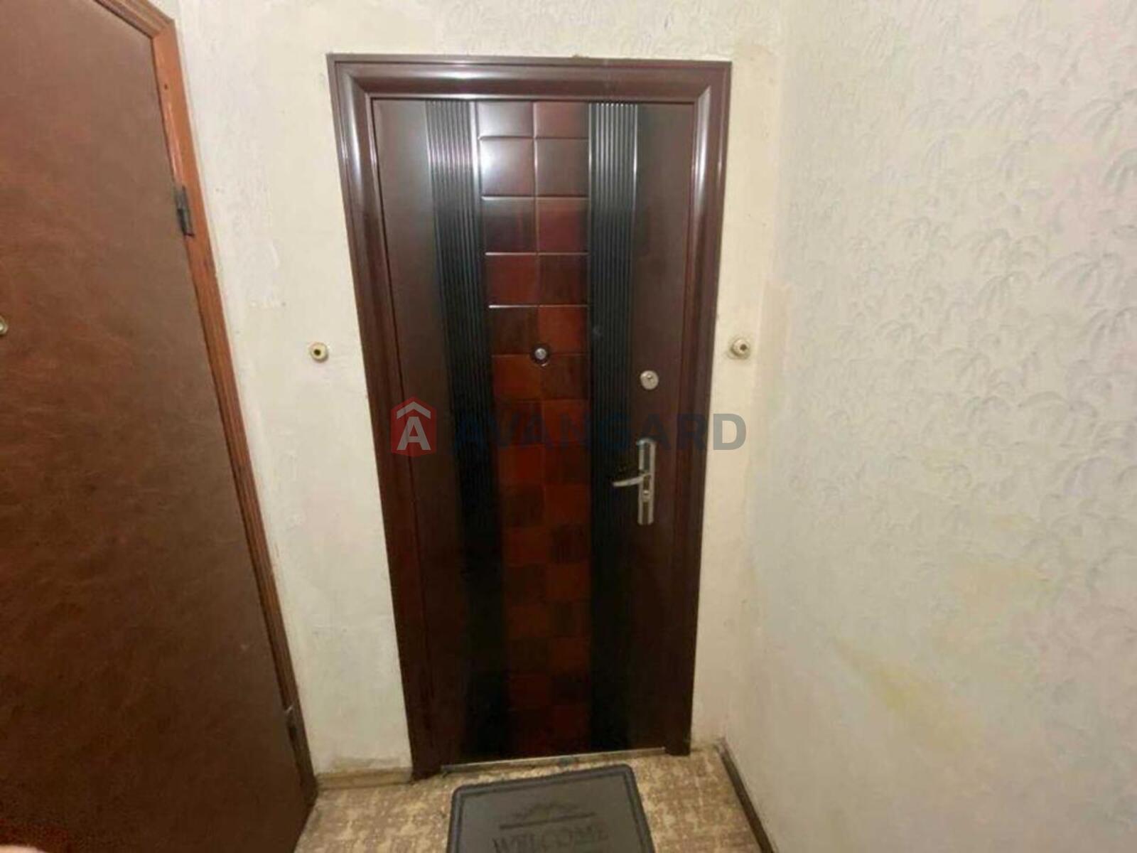 1 ��. ��������, 68/-/8 ��. �., 7/10 ������ ���� 4