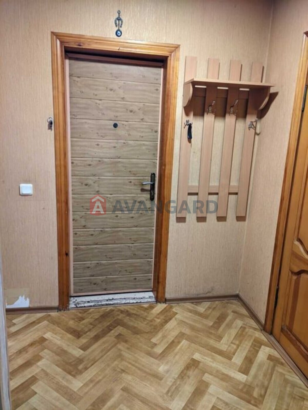 2 ��. ��������, 50/-/10 ��. �., 1/9 ������ ���� 12