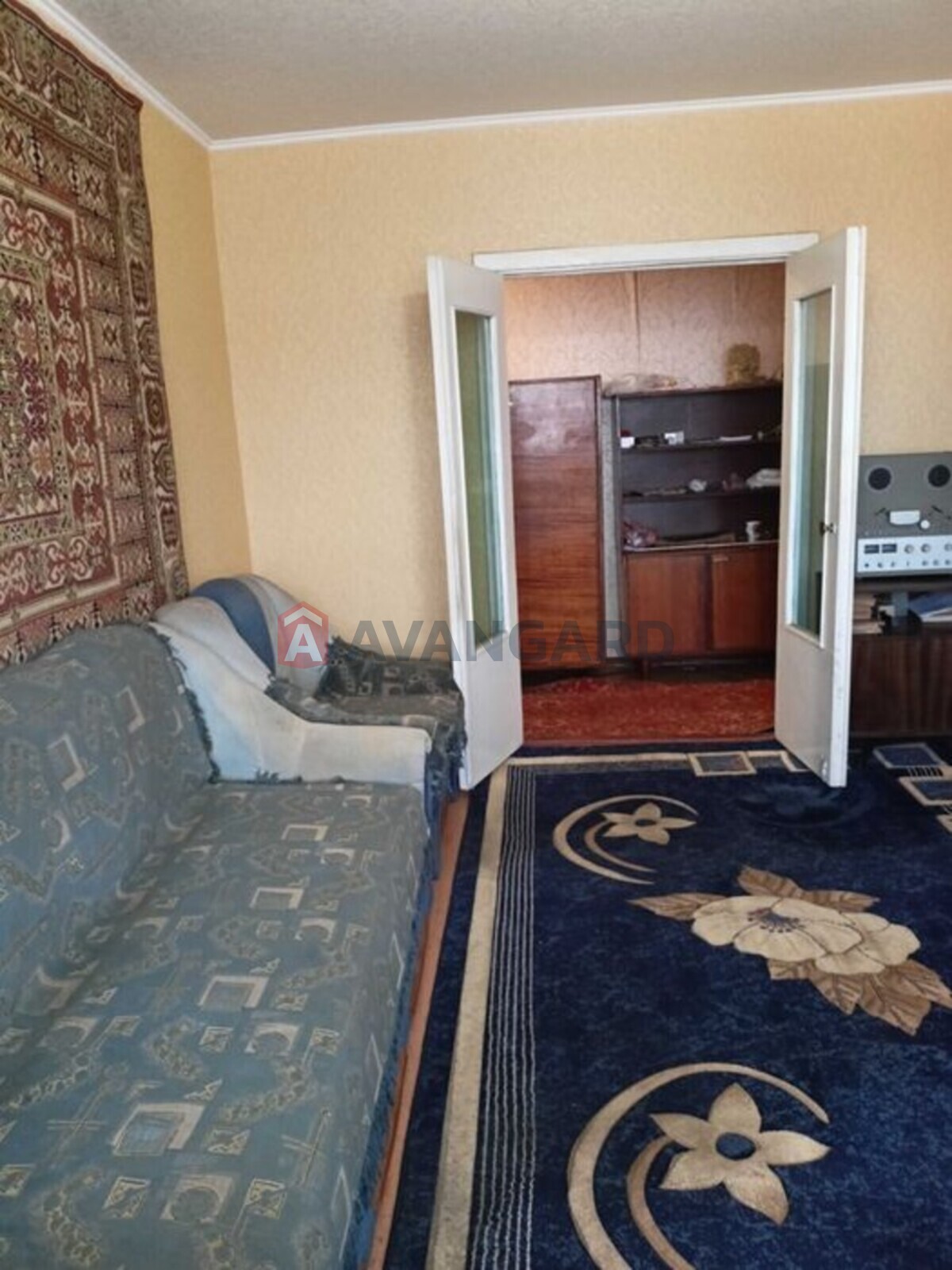 3 ��. ��������, 80/-/9 ��. �., 9/9 ������ ���� 12