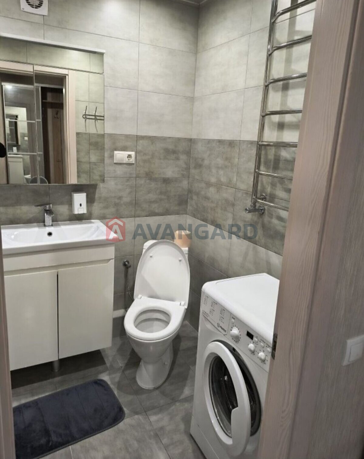 1 ����. ��������, 41/20/10 ��. �., 8/8 ���� ���� 4