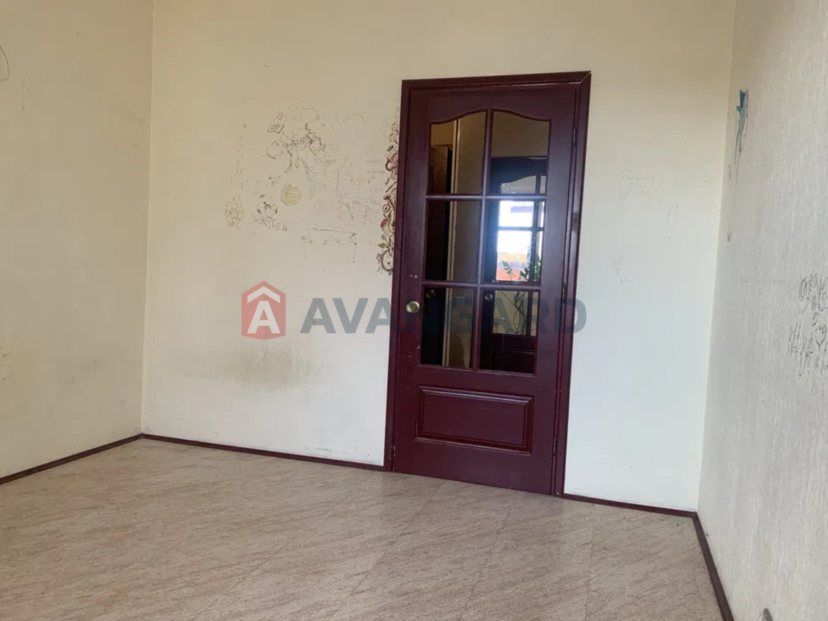 2 ��. ��������, 58/-/8 ��. �., 10/12 ������ ���� 14