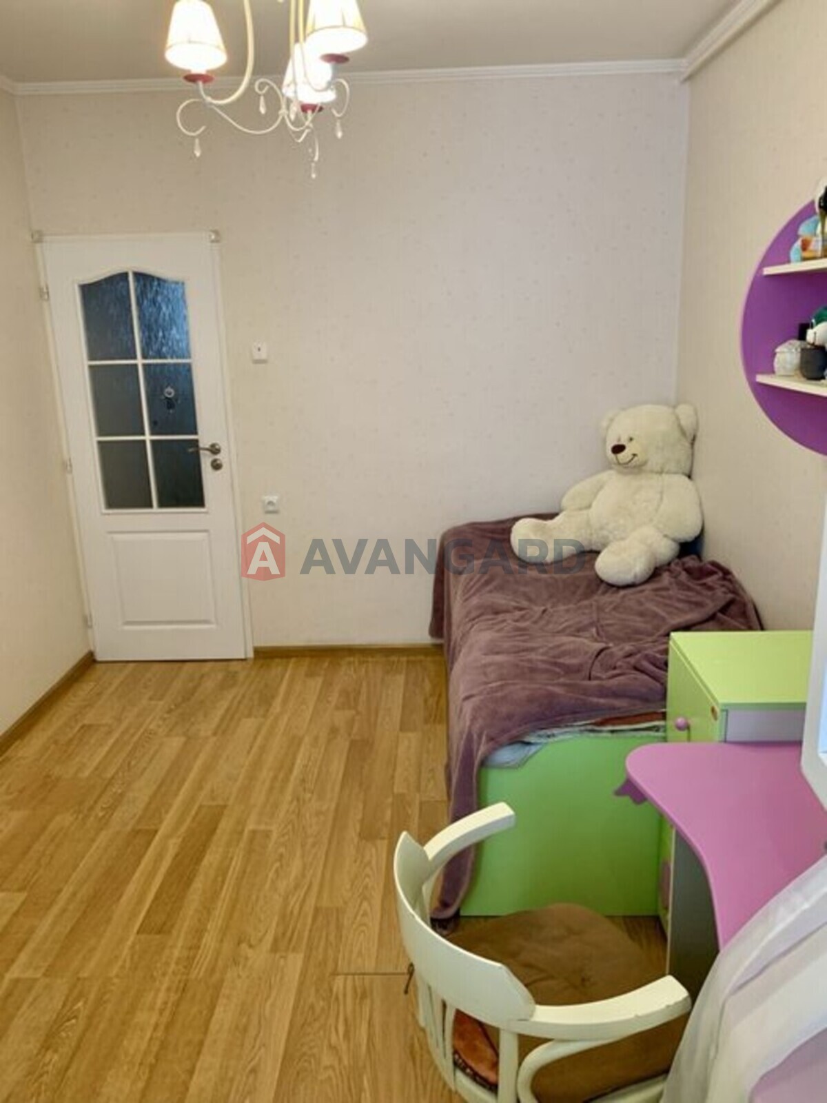 3 ��. ��������, 70/-/8 ��. �., 1/10 ������ ���� 14