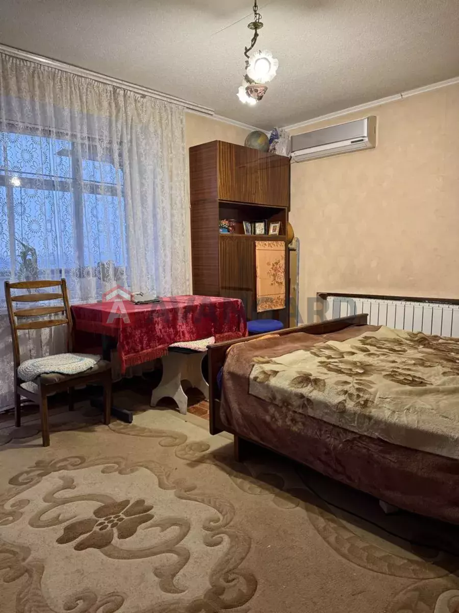 3 ����. ��������, 73/-/9 ��. �., 14/14 ���� ���� 5