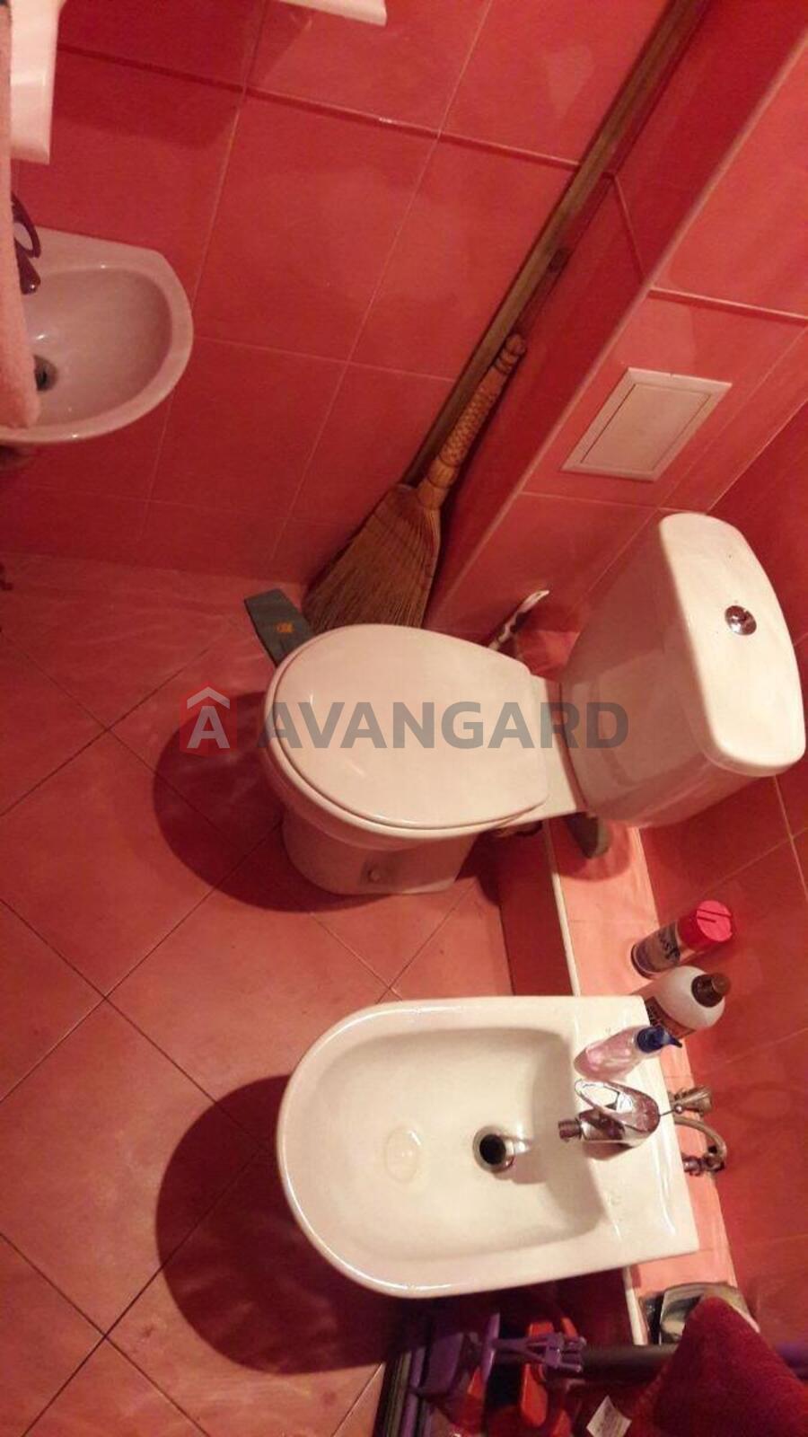 2 ����. ��������, 83/64/19 ��. �., 9/13 ���� ���� 22