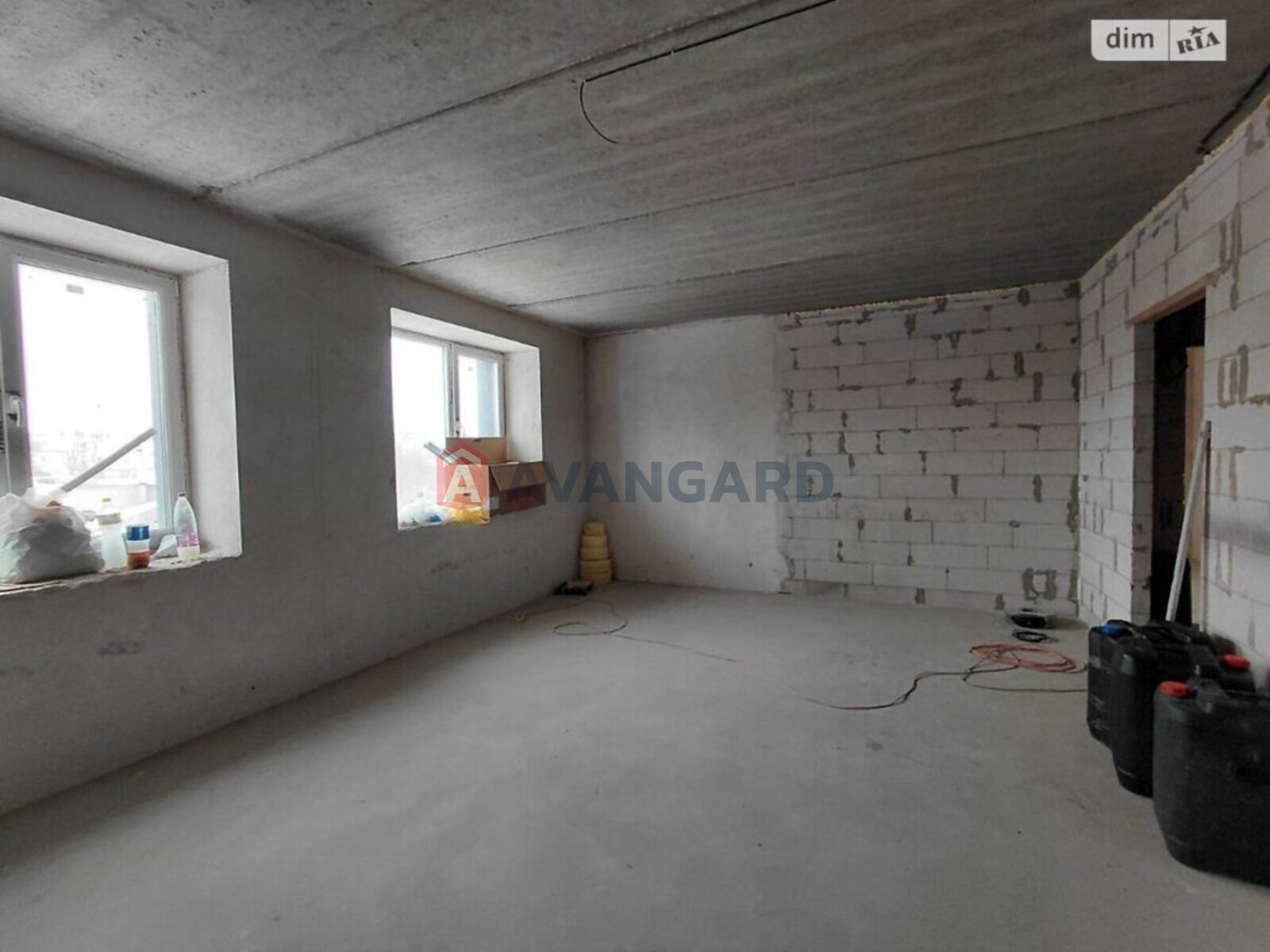 2 ��. ��������, 72/35/25 ��. �., 2/9 ������ ���� 6