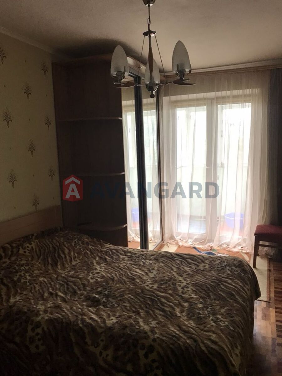 3 ����. ��������, 63/-/9 ��. �., 3/9 ���� ���� 13