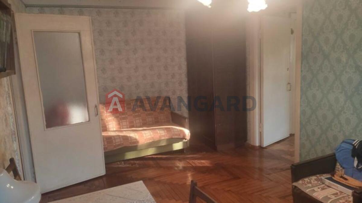 2 ��. ��������, 46/-/6 ��. �., 2/5 ������ ���� 12