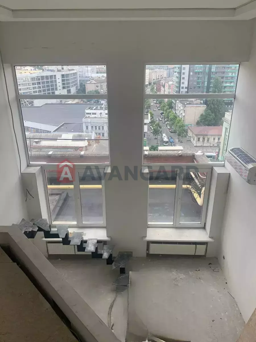 5 ��. ��������, 278/240/25 ��. �., 11/11 ������ ���� 4