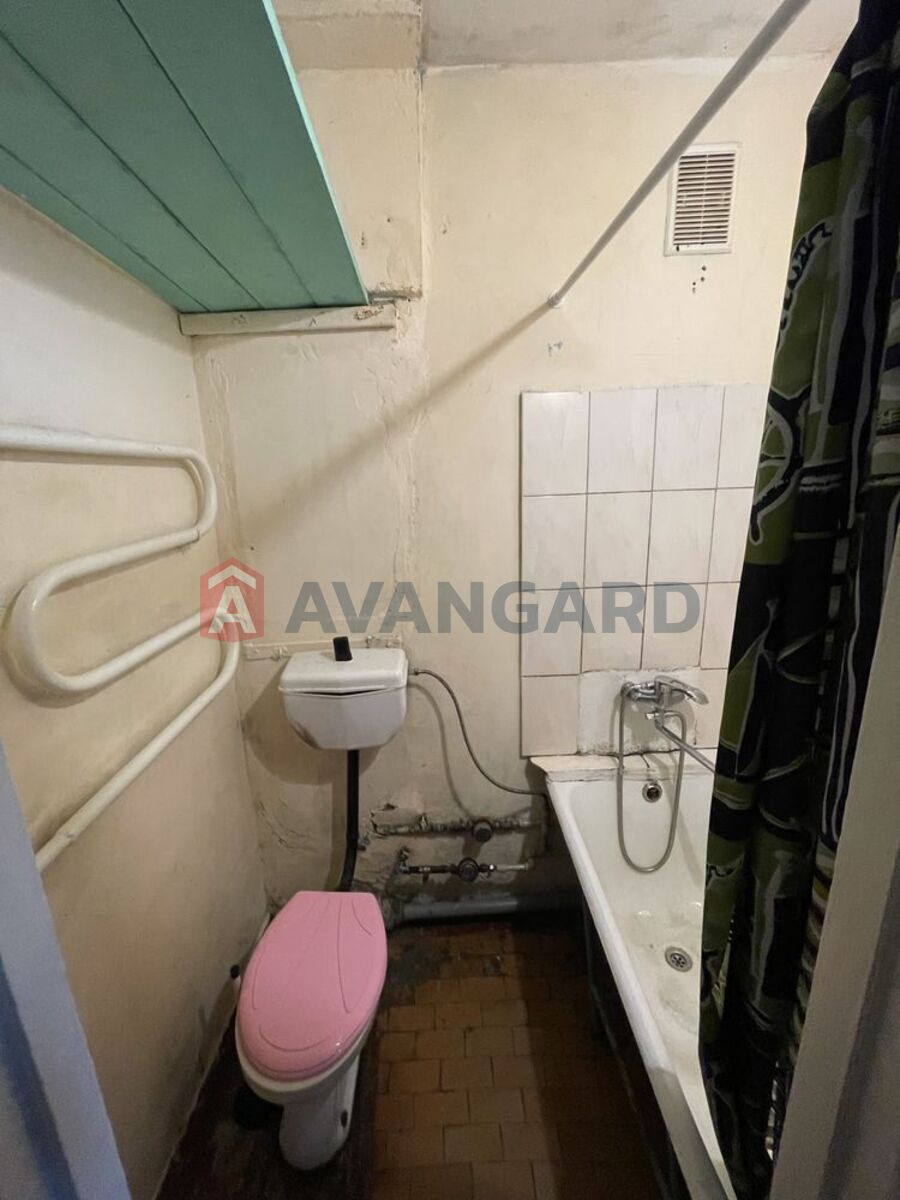 1 ����. ��������, 20/-/5 ��. �., 2/9 ���� ���� 4