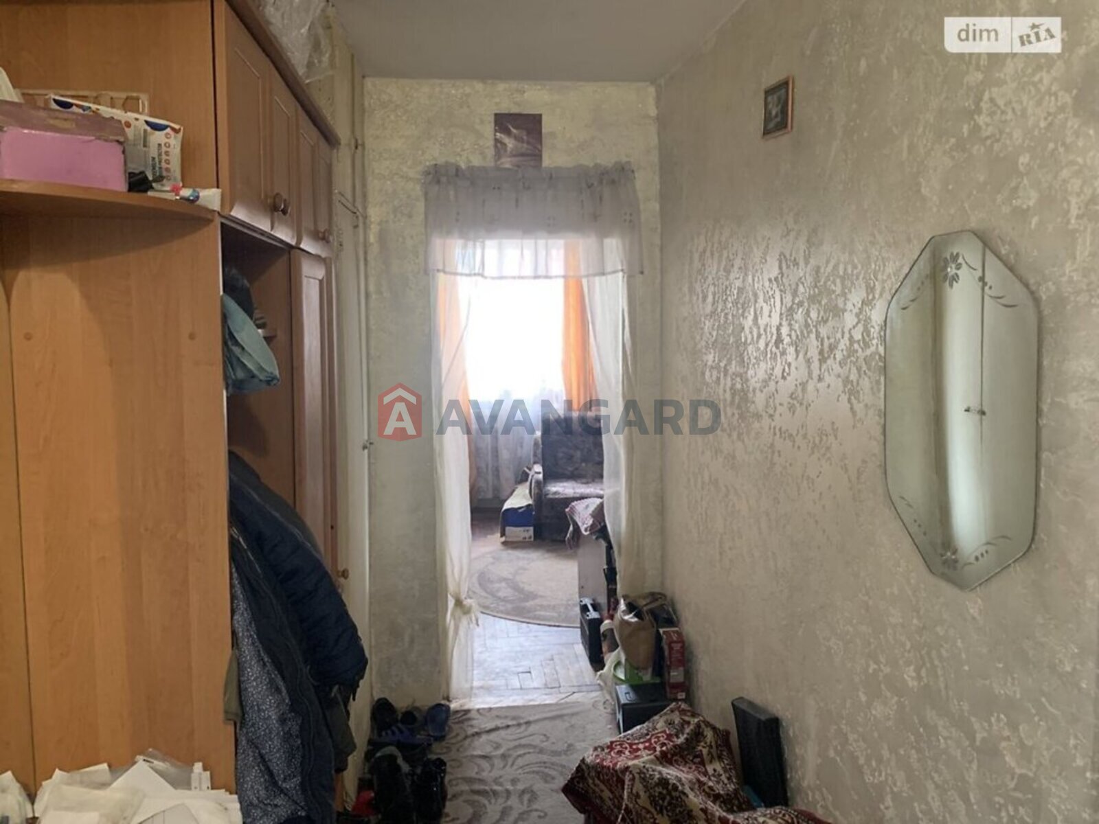 2 ��. ��������, 49/-/- ��. �., 3/9 ������ ���� 8