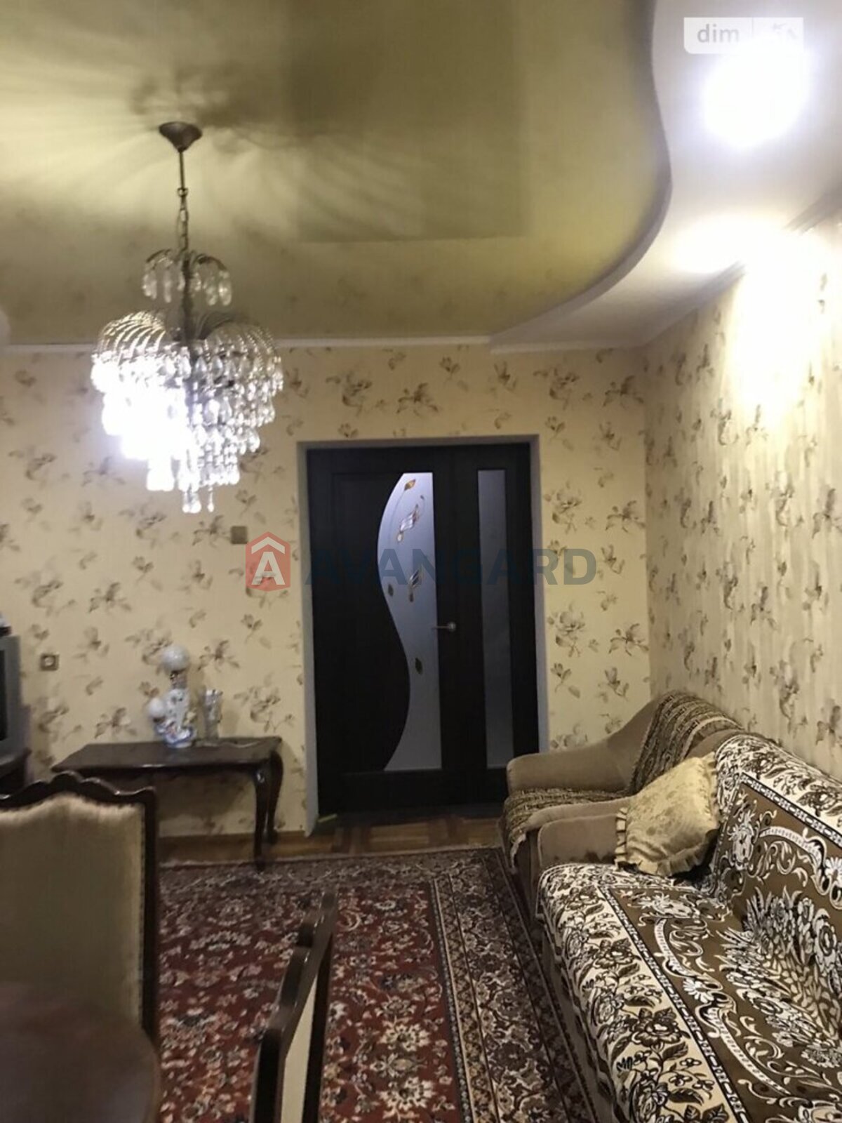 2 ��. ��������, 52/32/8 ��. �., 4/5 ������ ���� 7