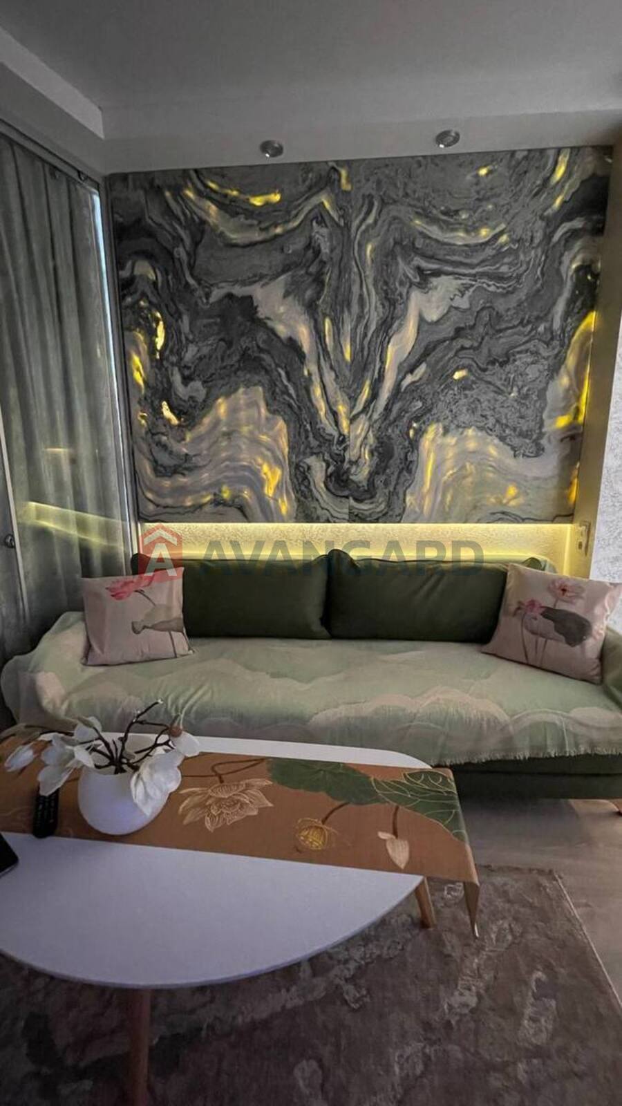 2 ��. ��������, 68/30/12 ��. �., 27/27 ������ ���� 5