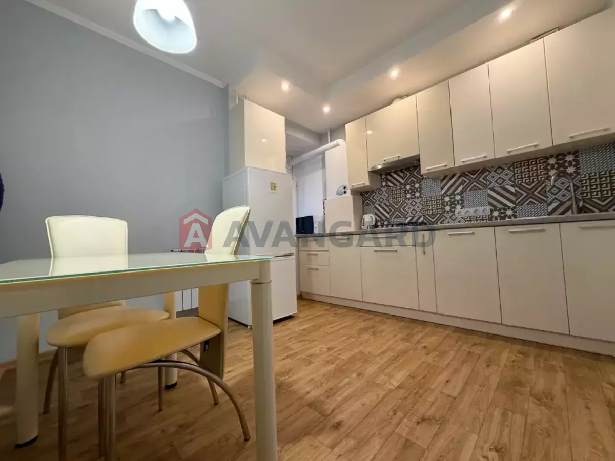 1 ��. ��������, 58/-/- ��. �., 9/12 ������ ���� 2