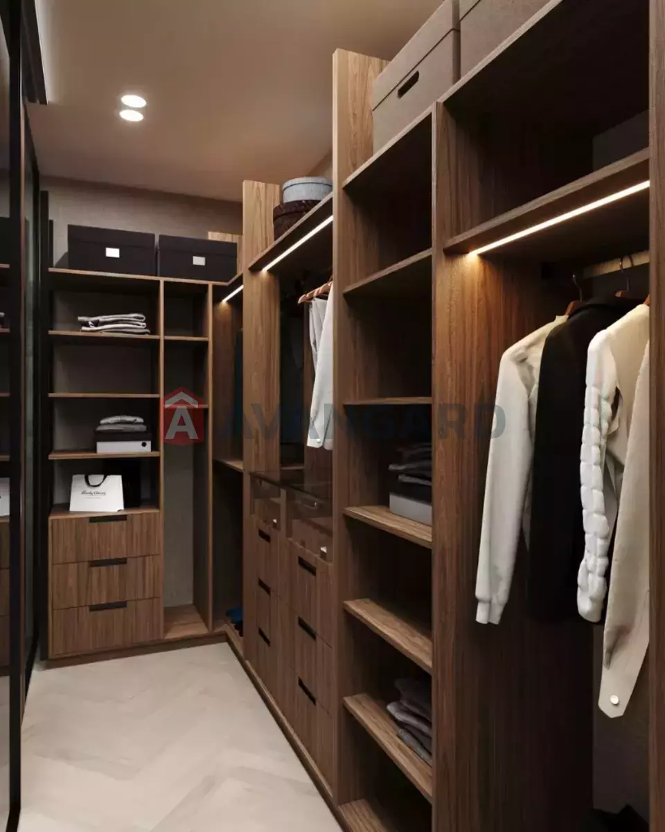 3 ����. ��������, 98/-/- ��. �., 12/13 ���� ���� 23