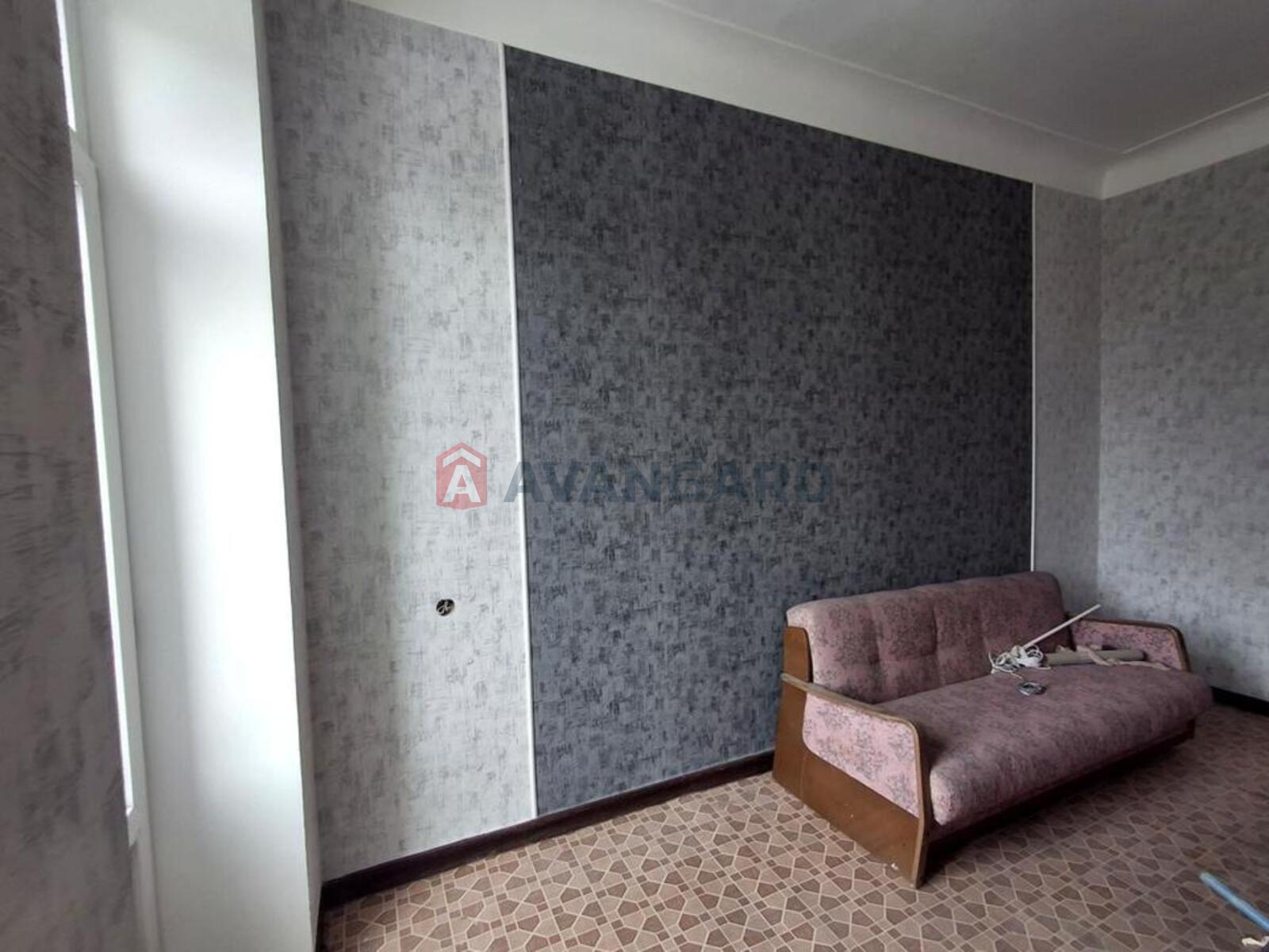 2 ��. ��������, 59/38/10 ��. �., 4/4 ������ ���� 15