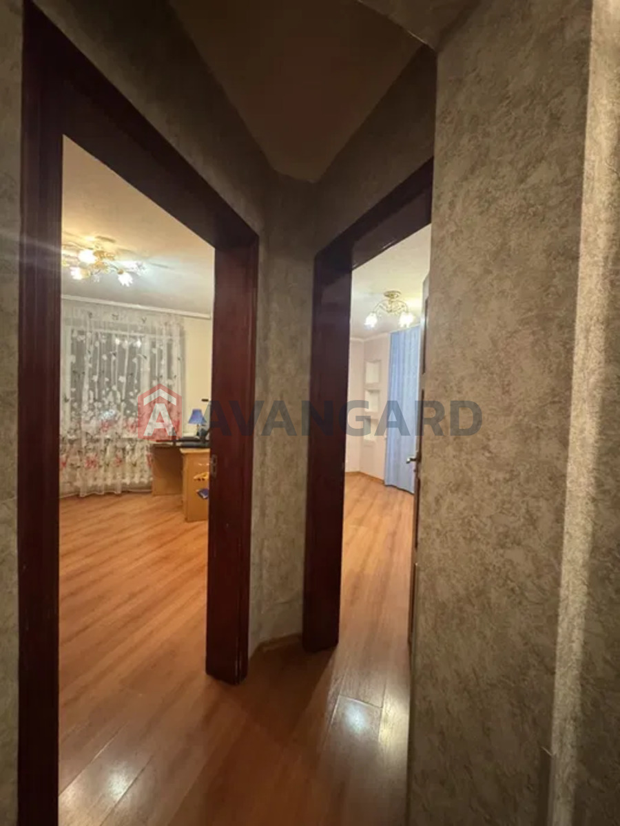 3 ��. ��������, 78/-/16 ��. �., 15/21 ������ ���� 11