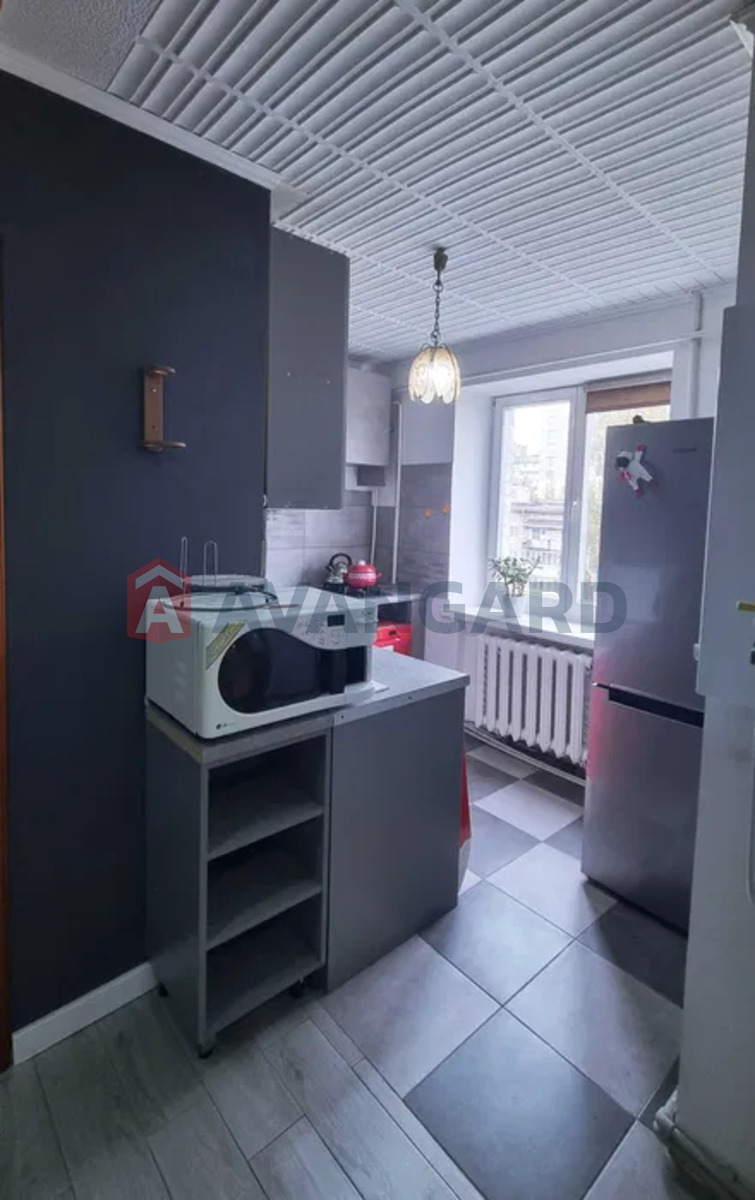 3 ��. ��������, 78/-/6 ��. �., 9/9 ������ ���� 7