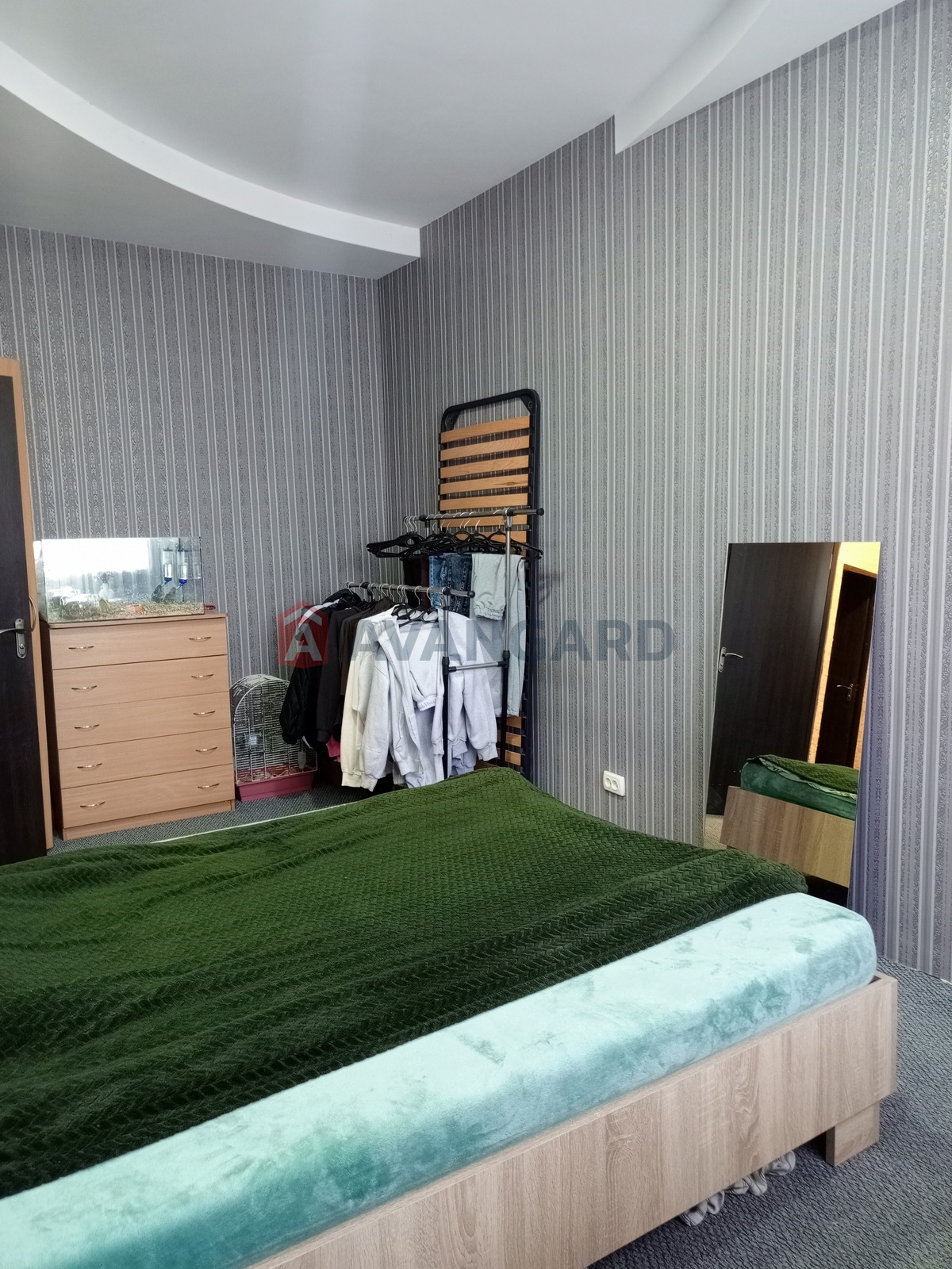 2 ��. ��������, 54/-/7 ��. �., 4/4 ������ ���� 5