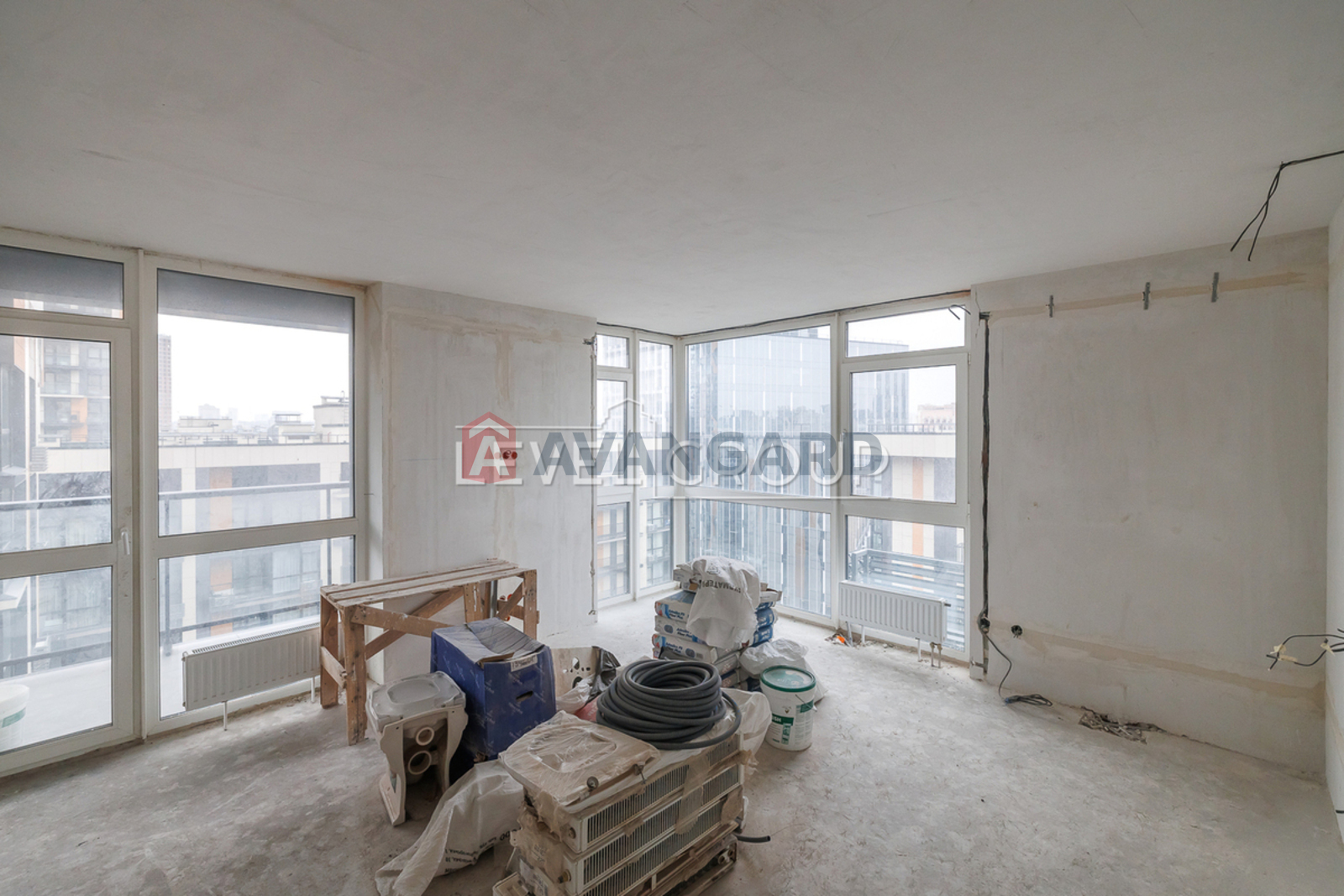 3 ��. ��������, 118/52/40 ��. �., 11/24 ������ ���� 7