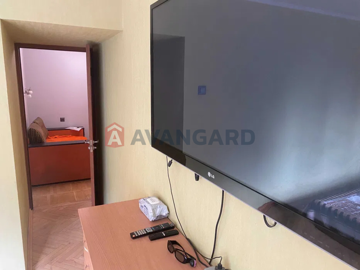 2 ����. ��������, 61/-/9 ��. �., 6/10 ���� ���� 5