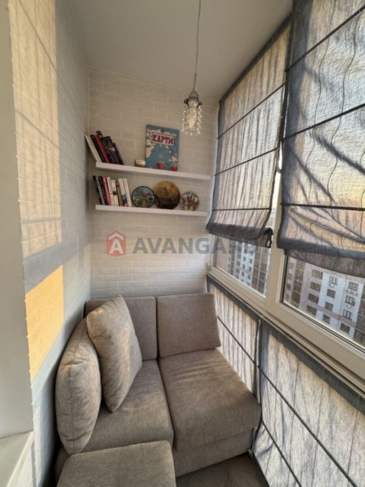 3 ��. ��������, 85/-/13 ��. �., 10/11 ������ ���� 11