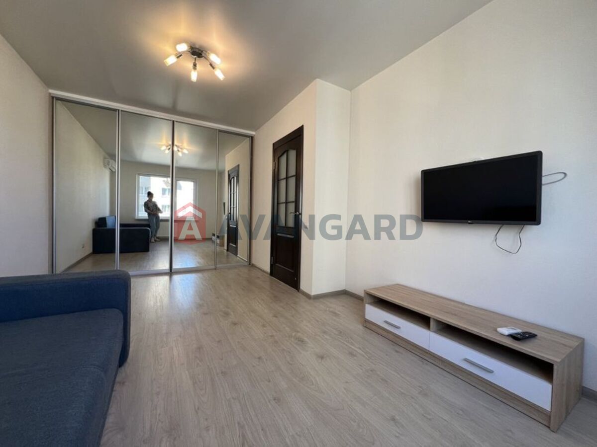 1 ����. ��������, 37/-/9 ��. �., 11/25 ���� ���� 7