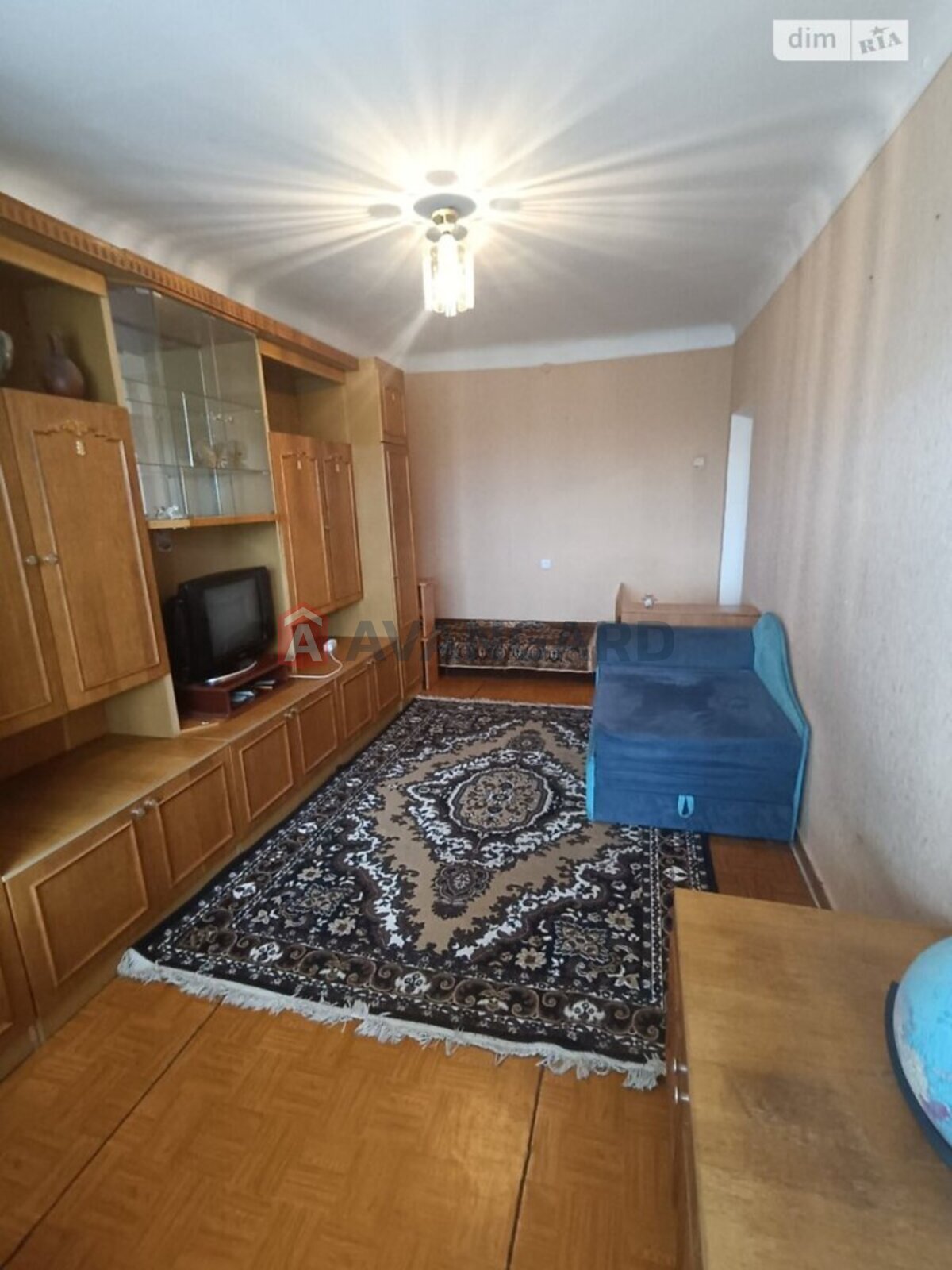 2 ��. ��������, 44/30/- ��. �., 5/5 ������ ���� 1