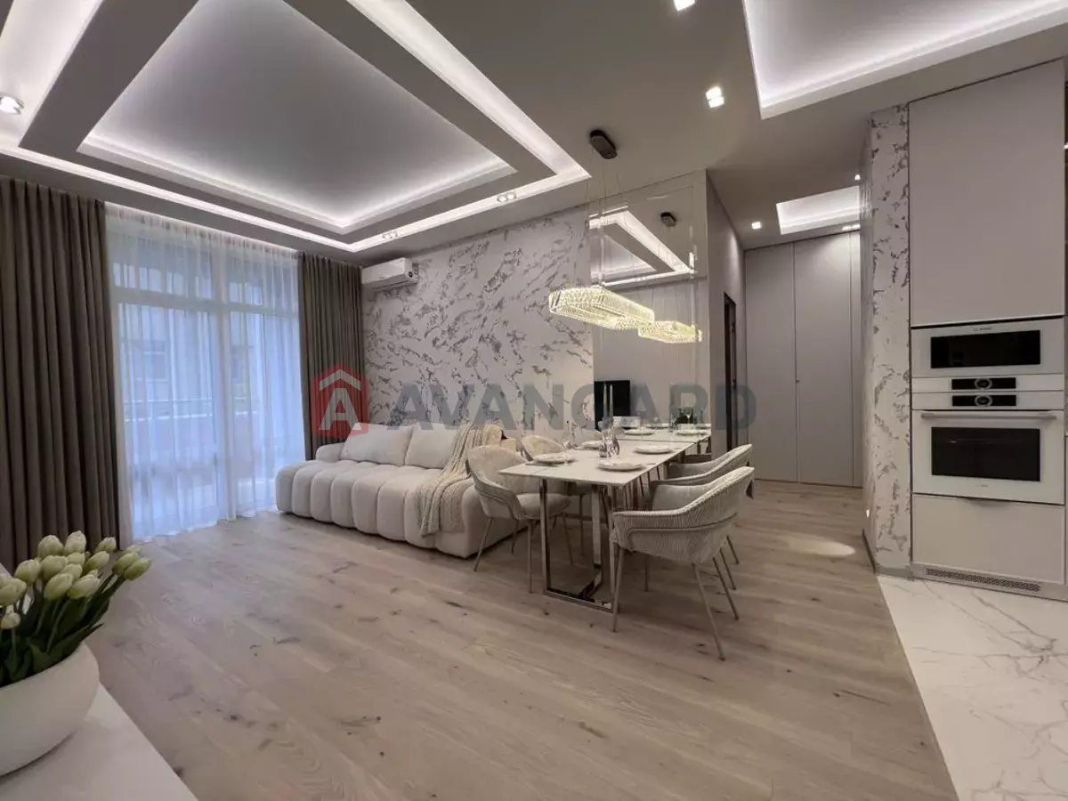 4 ��. ��������, 108/-/20 ��. �., 4/16 ������ ���� 1