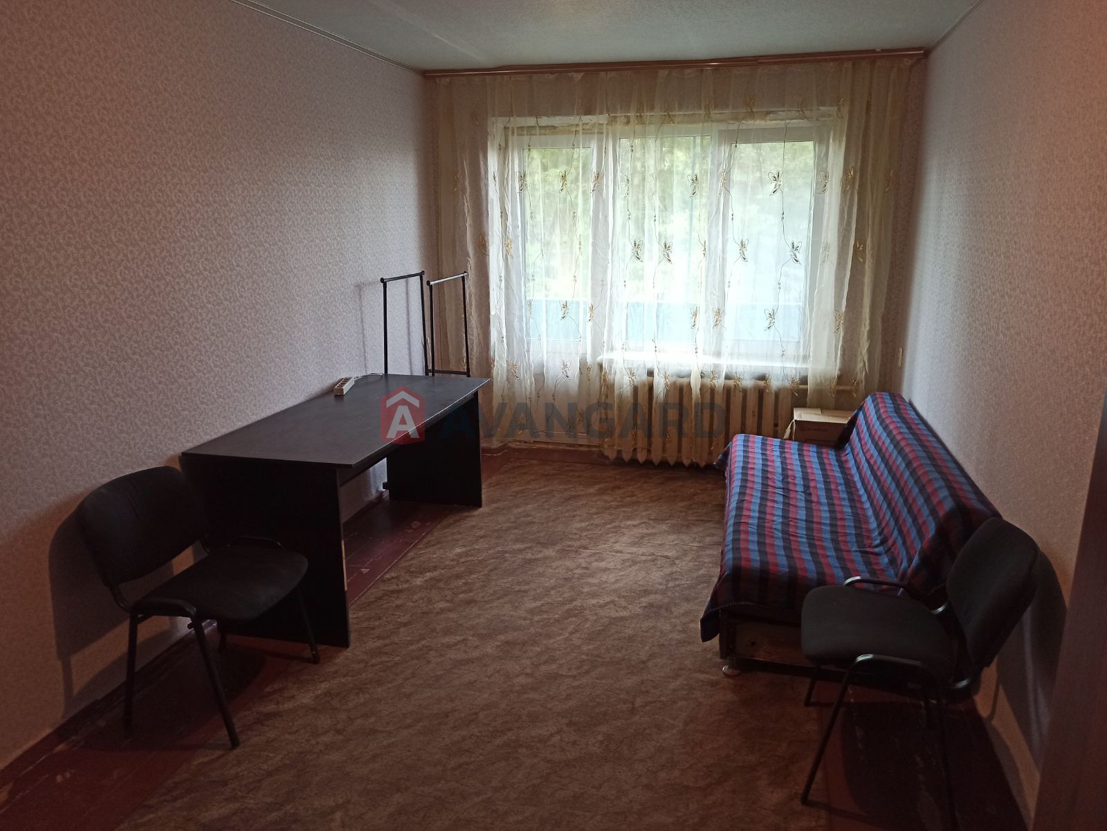 1 ����. ��������, 43/-/- ��. �., 12/12 ���� ���� 3