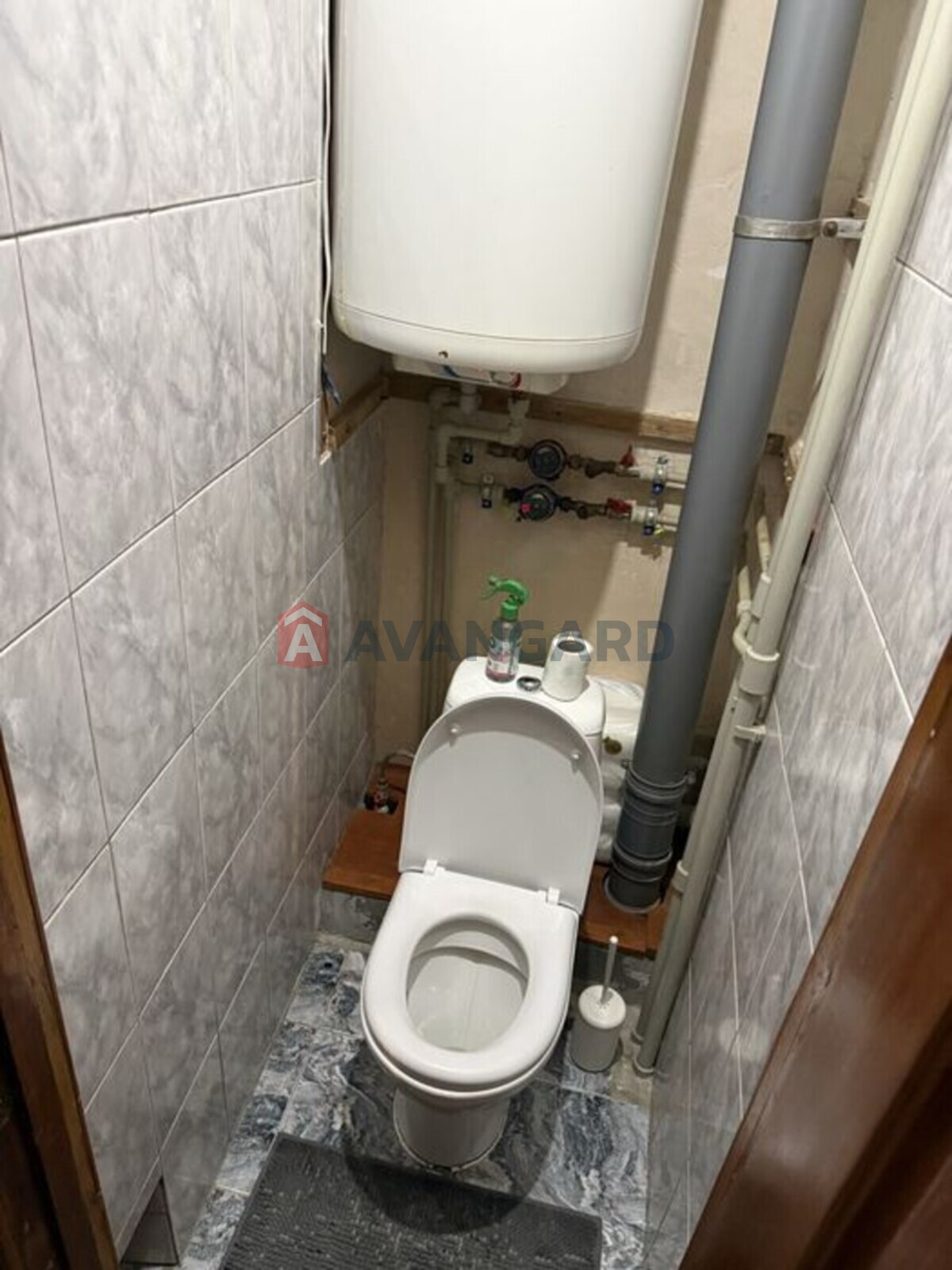 2 ��. ��������, 50/-/8 ��. �., 8/9 ������ ���� 9