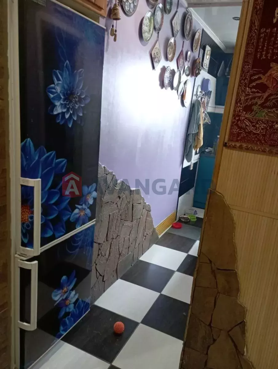 3 ��. ��������, 58/-/5 ��. �., 4/5 ������ ���� 3