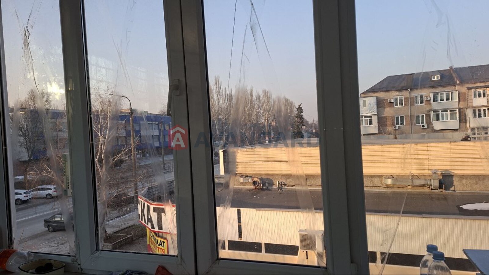 3 ��. ��������, 60/-/7 ��. �., 3/4 ������ ���� 10