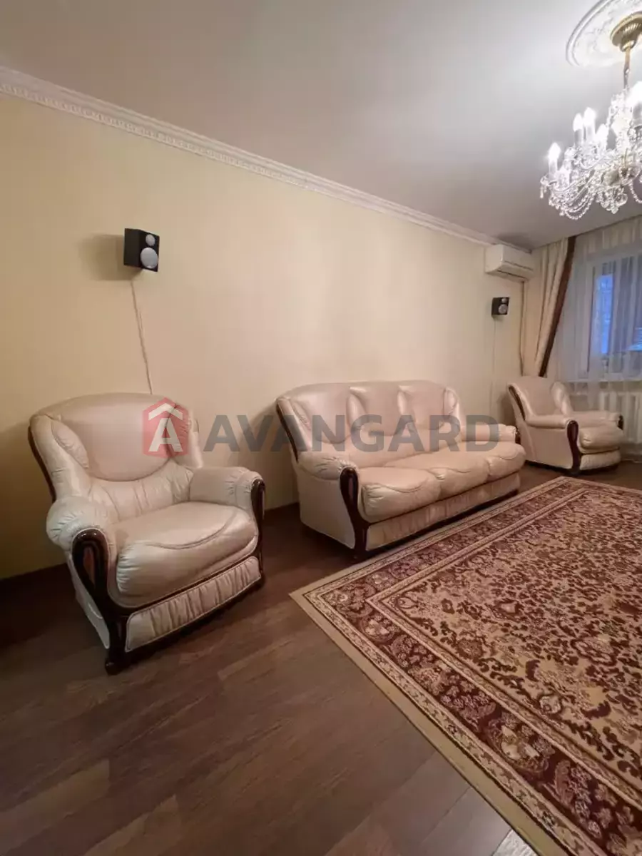 3 ����. ��������, 70/41/8 ��. �., 11/16 ���� ���� 9