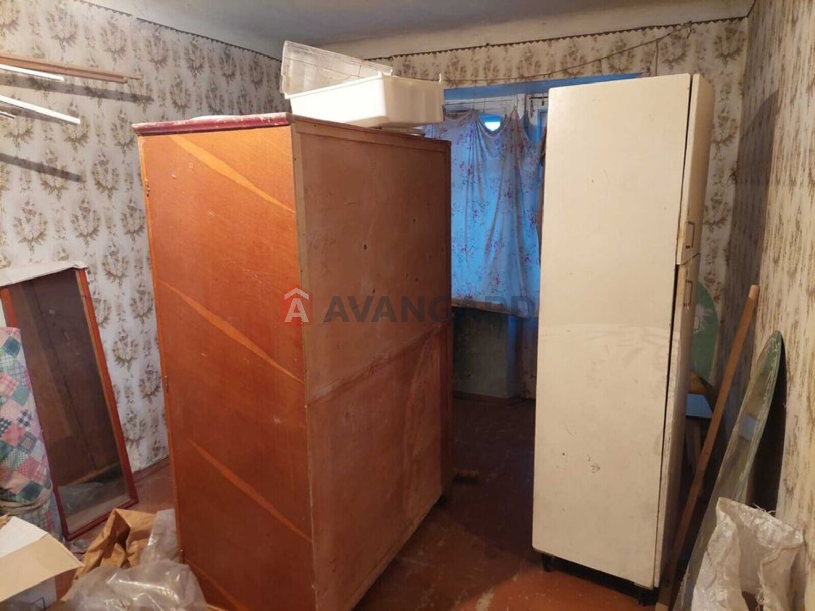 1 ��. ��������, 31/-/31 ��. �., 4/5 ������ ���� 7