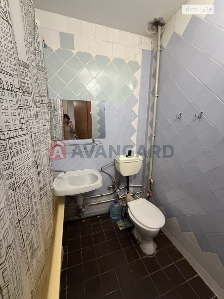 1 ��. ��������, 38/-/7 ��. �., 3/10 ������ ���� 15