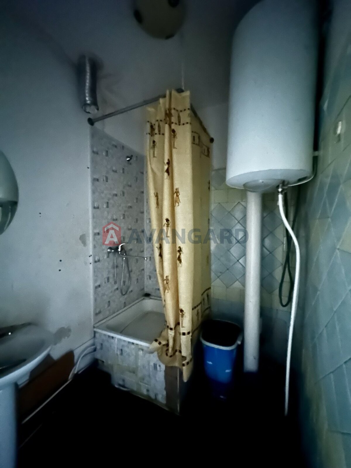 2 ��. ��������, 65/-/10 ��. �., 3/3 ������ ���� 10