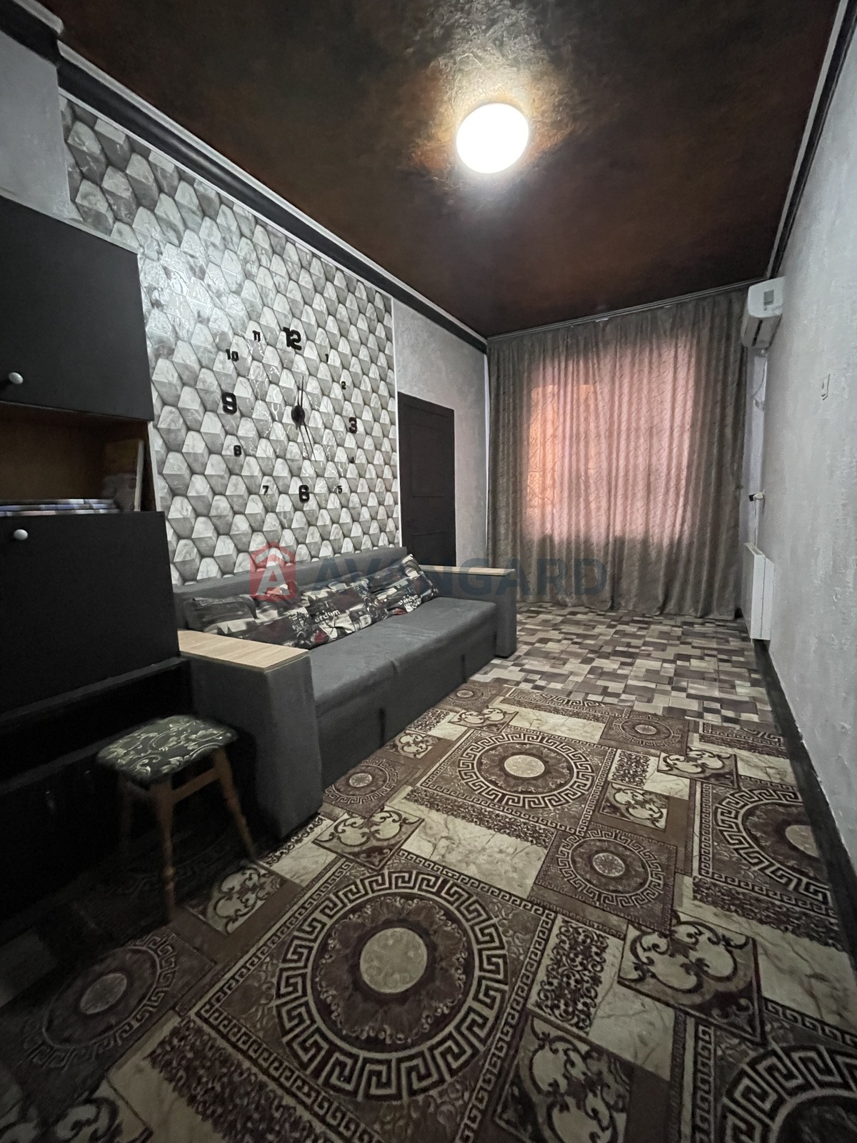 2 ����. ��������, 44/-/31 ��. �., 1/2 ���� ���� 8